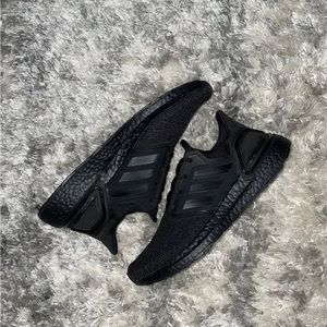 Size 7 - adidas UltraBoost 20 Triple Black 2020.